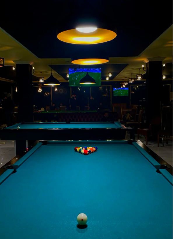 Poolbillard-Tisch